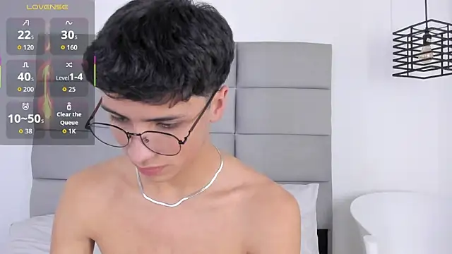 JoshClaarktt online show from February 15, 2026, 4:02 am