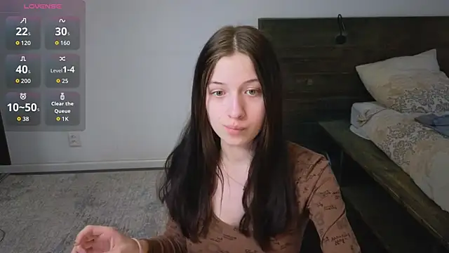 AlicePowells online show from March 23, 2026, 11:10 am