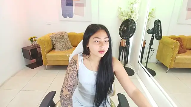 Carolina cherry online show from April 2, 2026, 12:45 pm