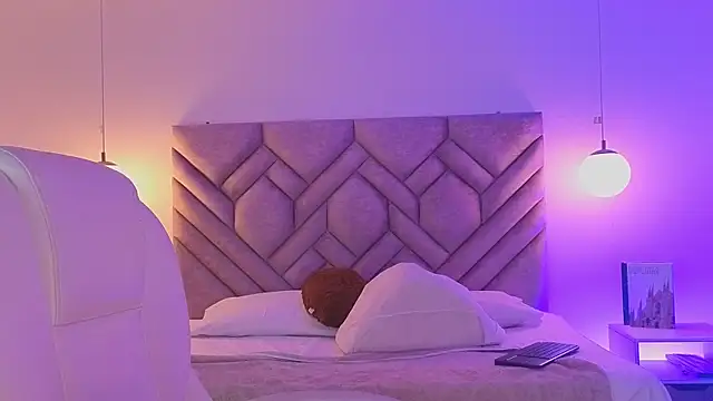 Milan Corleone online show from April 5, 2026, 11:50 am