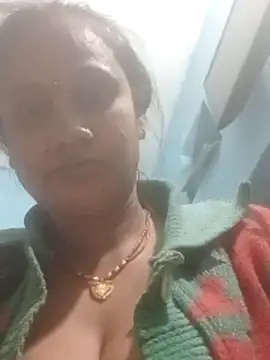 Akanksha soni online show from December 19, 2025, 9:50 pm