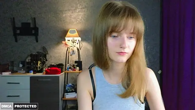 Snapshot of Miss_Alisa_ chatting on July 4, 2026, 6:01 pm Miss Alisa online show from July 4, 2026, 6:01 pm