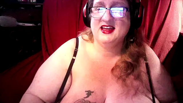 jade-belle online show from December 16, 2025, 5:00 am