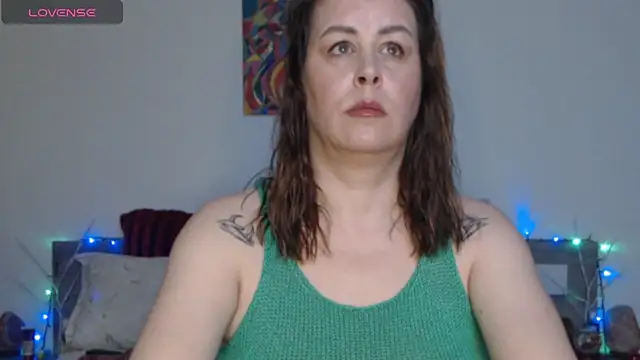  Mmmoonlight  online show from December 15, 2025, 5:57 am