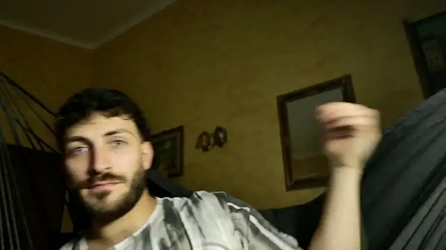 Snapshot of mark_ariete chatting on June 17, 2026, 9:47 pm mark ariete online show from June 17, 2026, 9:47 pm