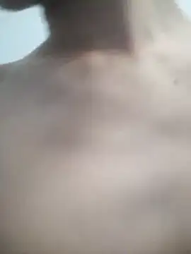 MSleepyyyy online show from April 1, 2026, 4:03 am