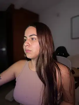 Zarahs Blare1 online show from July 24, 2026, 11:56 pm
