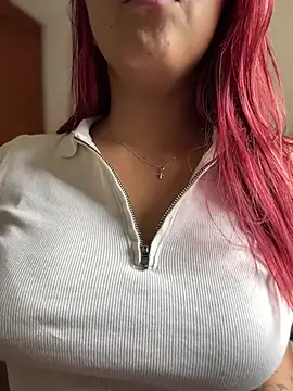 Zarahs Blare1 online show from February 1, 2026, 5:22 pm