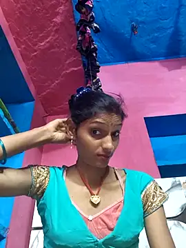 Sabnam sekhavat online show from February 19, 2026, 3:53 pm