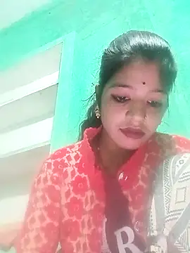 Juli pande online show from December 20, 2025, 2:25 am