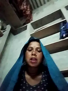 Snapshot of Shreya_pandit chatting on February 1, 2026, 10:08 pm Shreya pandit online show from February 1, 2026, 10:08 pm