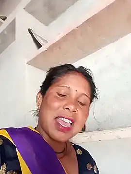 Shreya pandit online show from April 18, 2026, 6:16 am