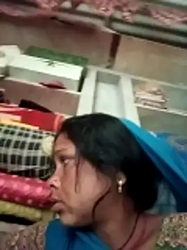 Shreya pandit online show from April 15, 2026, 1:00 am