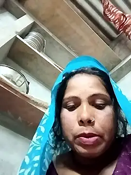 Snapshot of Shreya_pandit chatting on February 5, 2026, 11:55 pm Shreya pandit online show from February 5, 2026, 11:55 pm