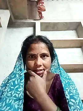 Snapshot of Shreya_pandit chatting on March 2, 2026, 12:33 am Shreya pandit online show from March 2, 2026, 12:33 am