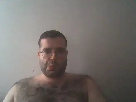 kkadam1 online show from April 16, 2026, 5:41 am