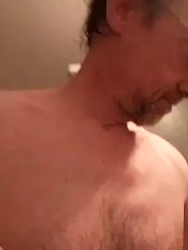 Snapshot of Quebec46 chatting on February 1, 2026, 4:49 pm Quebec46 online show from February 1, 2026, 4:49 pm