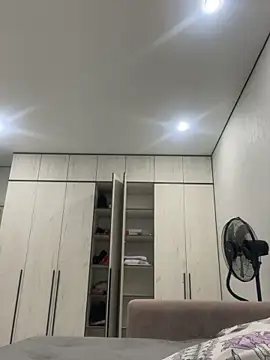 Sarah2127 online show from March 18, 2026, 1:02 pm