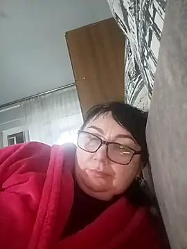 MariSwan222 online show from December 17, 2025, 1:49 pm