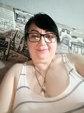 Snapshot of MariSwan222 chatting on June 10, 2026, 6:20 pm MariSwan222 online show from June 10, 2026, 6:20 pm