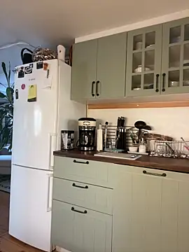 Snapshot of Man60plus chatting on December 23, 2025, 10:14 am Man60plus online show from December 23, 2025, 10:14 am