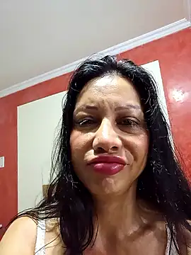 Snapshot of Grace_Velvet chatting on April 18, 2026, 9:22 am Grace Velvet online show from April 18, 2026, 9:22 am
