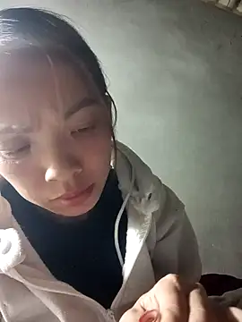 Andrea-688 online show from February 2, 2026, 5:50 am