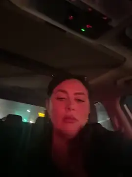 Miabelle2233 online show from December 22, 2025, 11:49 pm