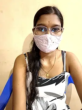 Snapshot of Nithya_Nith chatting on February 20, 2026, 6:19 am Nithya Nith online show from February 20, 2026, 6:19 am