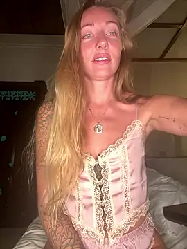 OpheliaRoxx online show from January 16, 2026, 10:58 pm