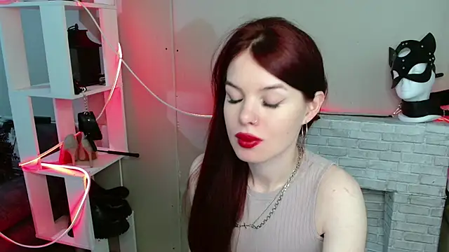 hot neighbor online show from May 27, 2026, 11:28 am