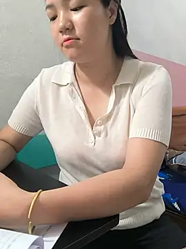 Sisilaydy 01 online show from July 5, 2026, 3:33 am