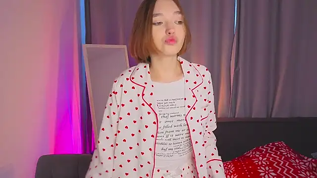 Leyla crsh online show from January 7, 2026, 5:12 am