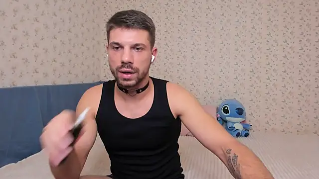 Tony Wolf online show from December 16, 2025, 7:18 pm