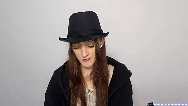 LisaBoddy online show from January 19, 2026, 11:03 am