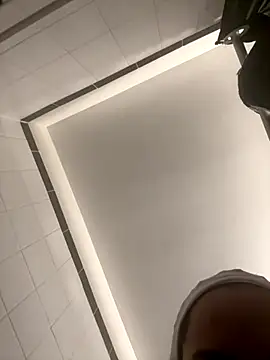 Snapshot of Melody39 chatting on December 19, 2025, 1:20 am Melody39 online show from December 19, 2025, 1:20 am