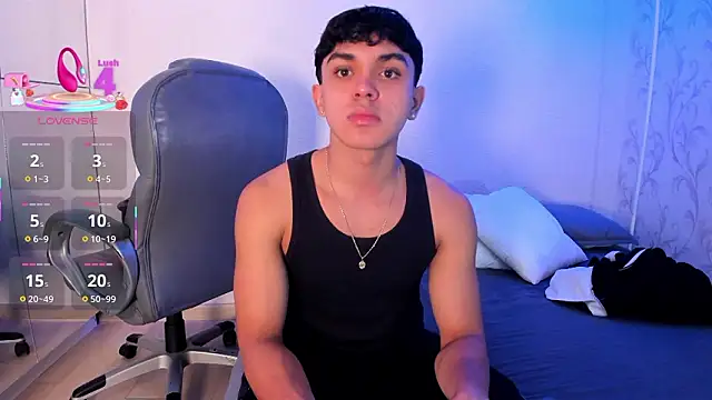 Snapshot of _TaylorBlack chatting on February 17, 2026, 11:40 am TaylorBlack online show from February 17, 2026, 11:40 am