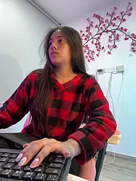 Snapshot of vanesita_ chatting on January 6, 2026, 2:04 am vanesita online show from January 6, 2026, 2:04 am