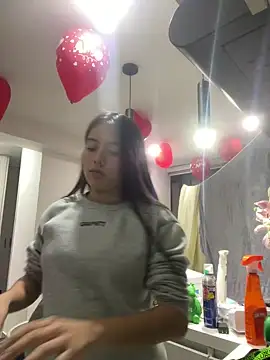 Snapshot of vanesita_ chatting on February 6, 2026, 2:51 am vanesita online show from February 6, 2026, 2:51 am