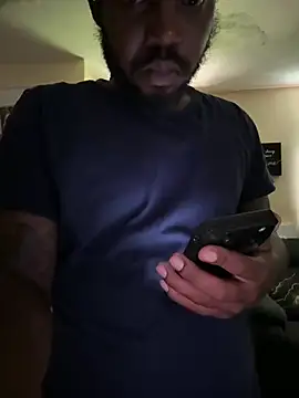 daddydarkskindikk online show from June 2, 2026, 12:16 pm