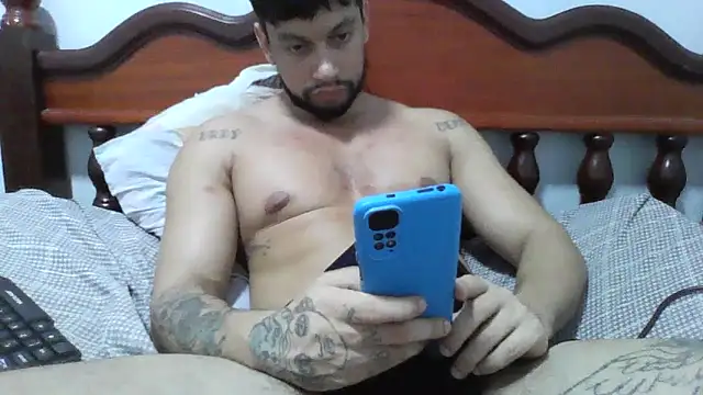 moreno dotado22 online show from April 12, 2026, 6:11 pm