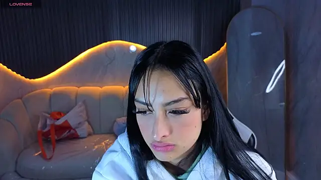 Tifany Tx online show from March 5, 2026, 12:35 pm