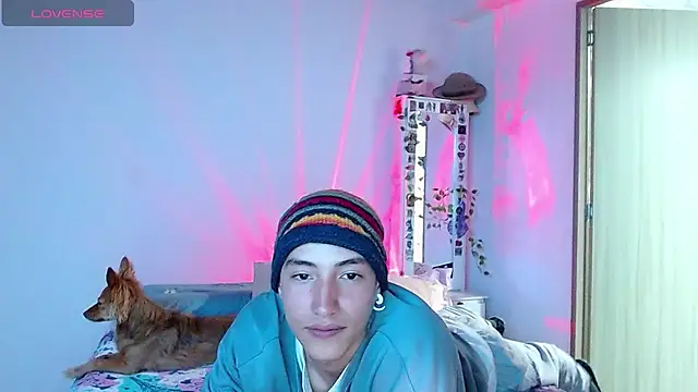 Perfect match19 online show from December 15, 2025, 11:31 pm