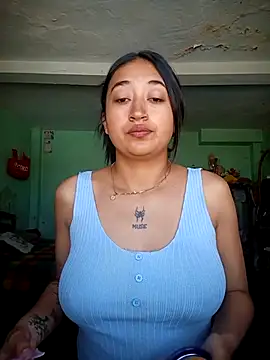 AnnaBliss- online show from December 16, 2025, 2:32 pm