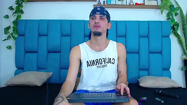 boy Dirty X online show from January 6, 2026, 8:35 pm