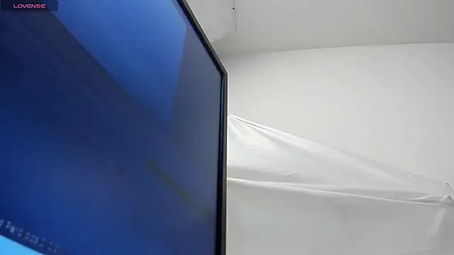 TaylerMiles online show from January 15, 2026, 3:21 am