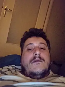 damslebambou1 online show from March 24, 2026, 11:49 pm