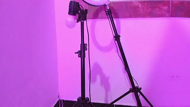 cirosky elchicopolla online show from March 20, 2026, 3:29 am