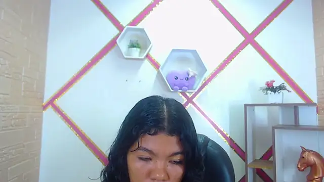 Snapshot of Heidy_Colins chatting on February 16, 2026, 1:48 am Heidy Colins online show from February 16, 2026, 1:48 am