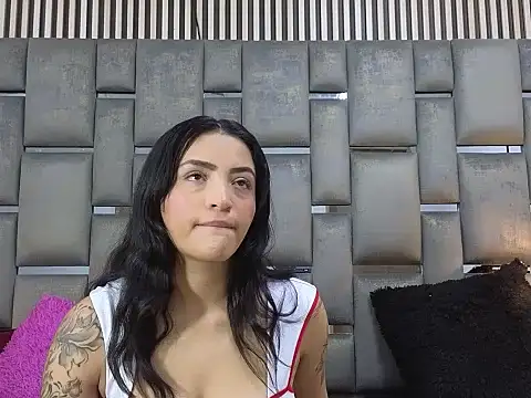 Lauri thx online show from December 19, 2025, 12:51 pm